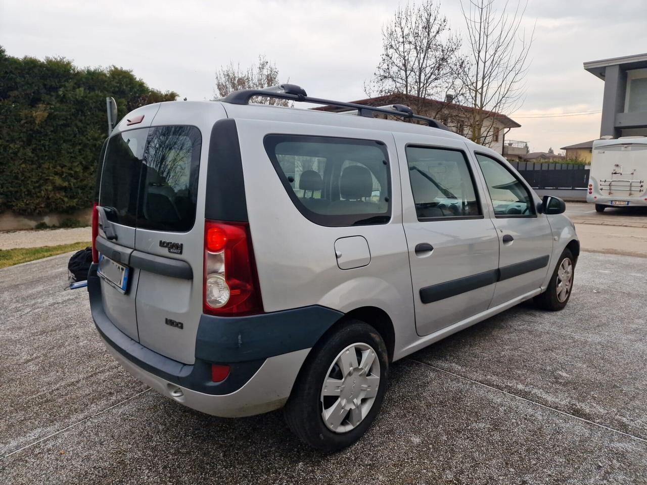 Dacia Logan MCV 1.5 dCi 70CV 7 posti Lauréate