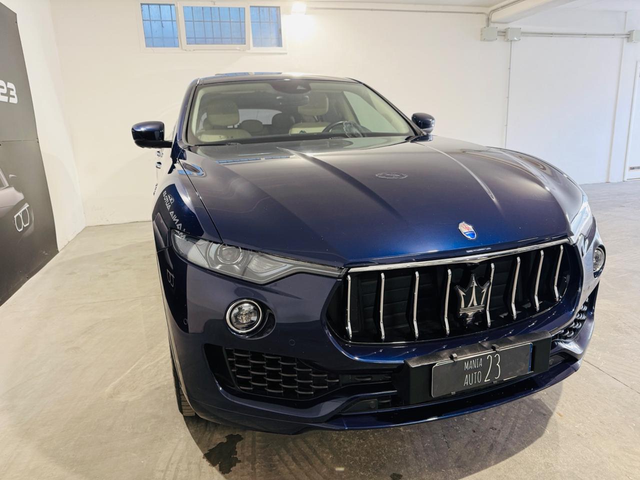 MASERATI LEVANTE*Q4*SERIE LIMITATA*TETTO*430 CV*