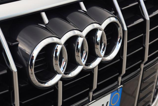 AUDI Q3 35 TFSI S tronic Business Advanced