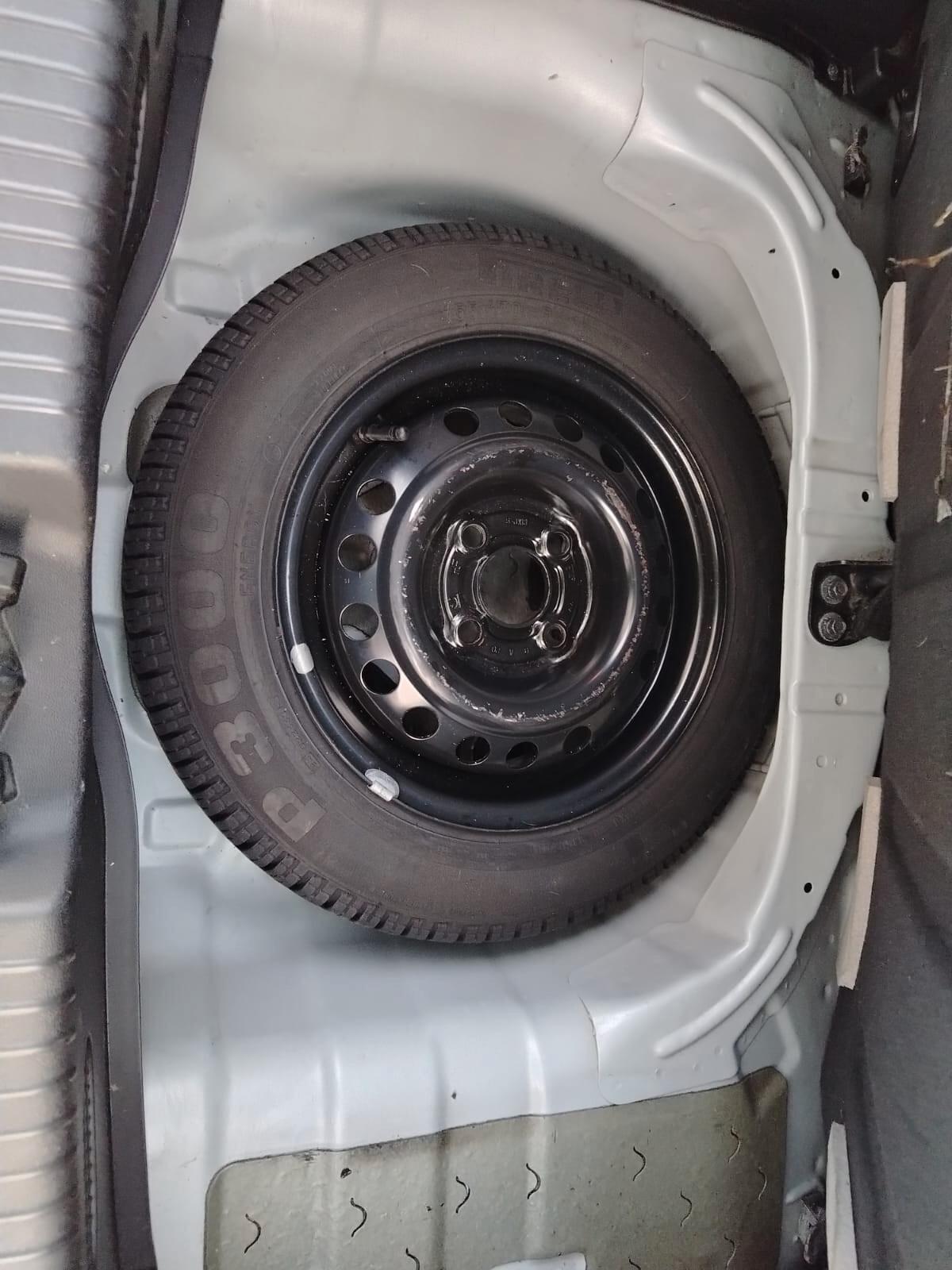 Hyundai i10 solo 72000Km