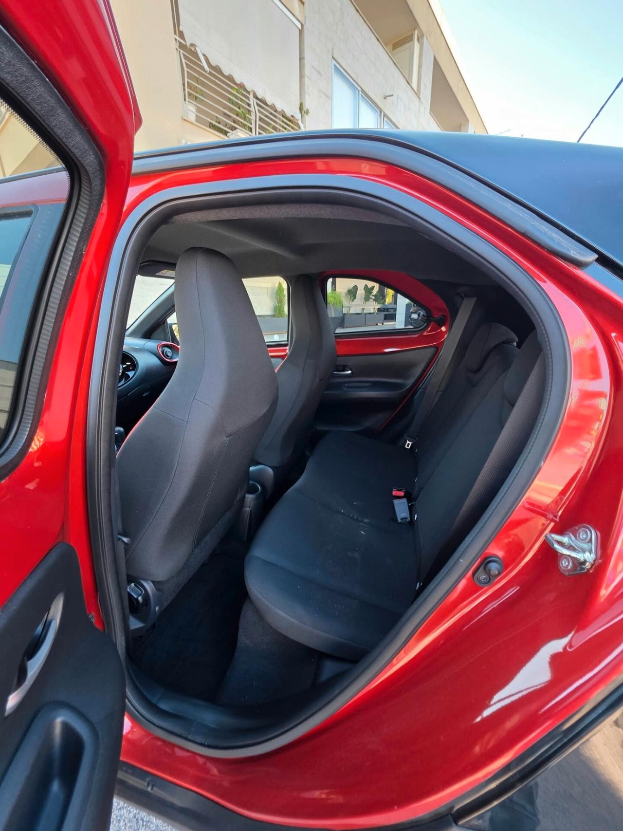 Toyota Aygo X 1.0 VVT-i 72 CV 5 porte Active