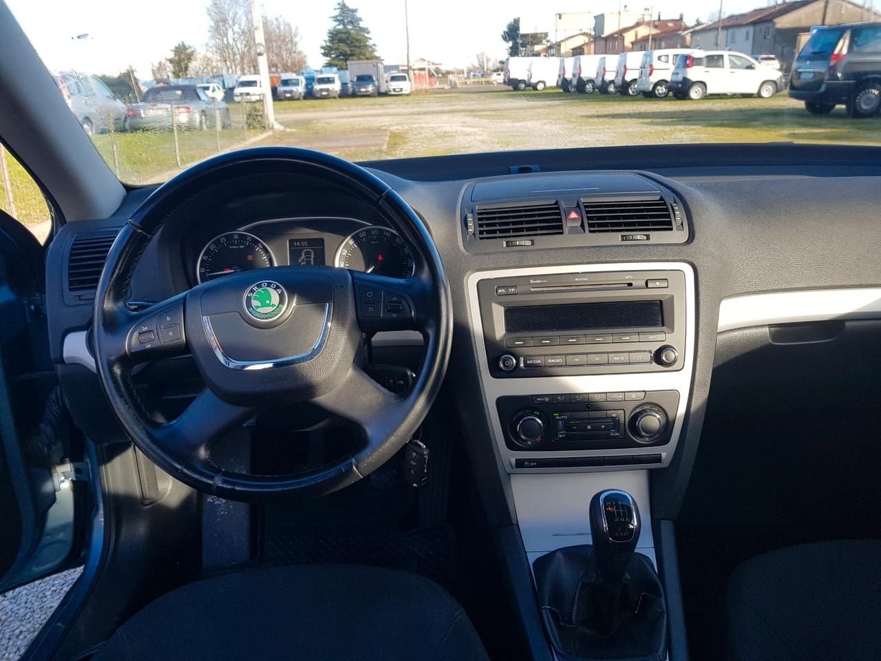 Skoda Octavia 1.6 TDI CR F.AP. 4x4 Wagon Ambition
