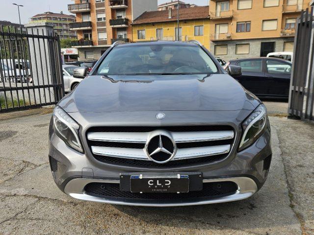 MERCEDES-BENZ GLA 180 122 CV