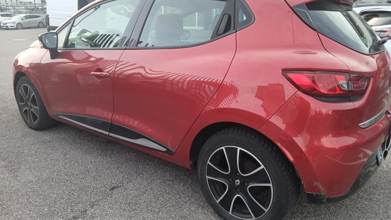 Renault Clio 1.5 dCi 8V 75CV 5 porte Costume National