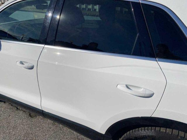 AUDI Q3 35 TDI Business Advanced