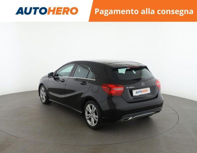 MERCEDES-BENZ A 200 d Automatic Sport