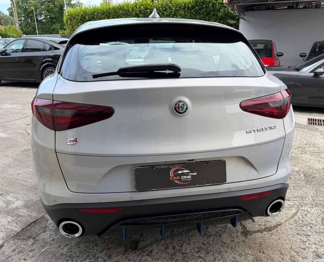 Alfa Romeo Stelvio 2.2 Turbodiesel 160 CV AT8 RWD Business