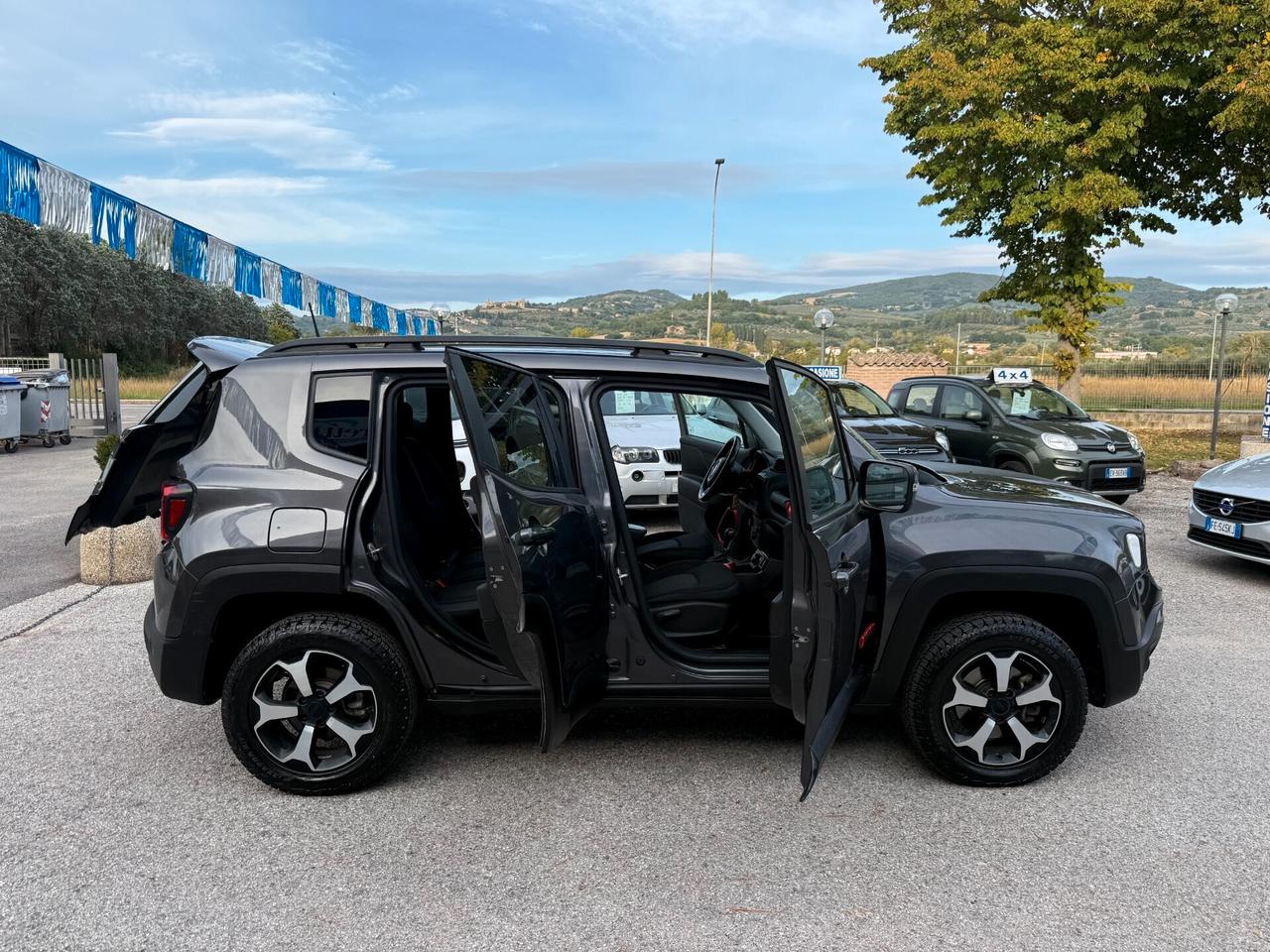 " UNA BOMBA " Jeep Renegade 2.0 Mjt 170CV 4WD Trailhawk