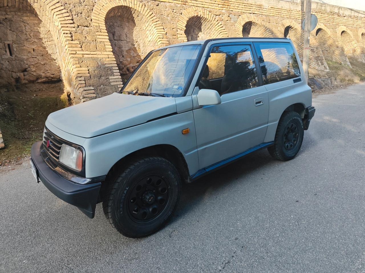 Suzuki Vitara 1.6 JLX GPL