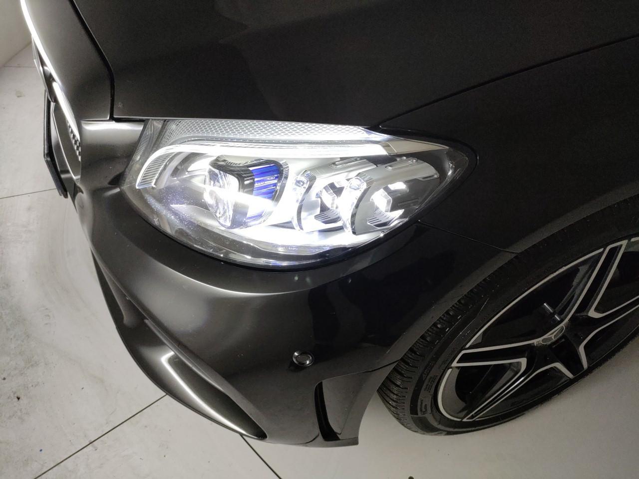 Mercedes-Benz C Coupe 200 mhev (eq-boost) Premium Plus auto
