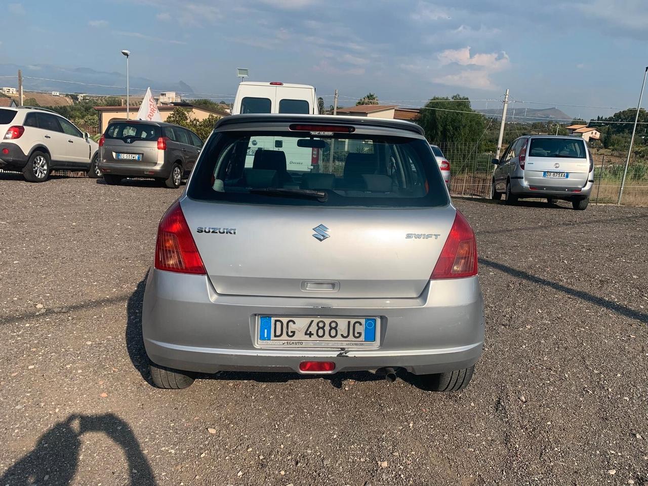 Suzuki Swift 1.3 5p. GLX