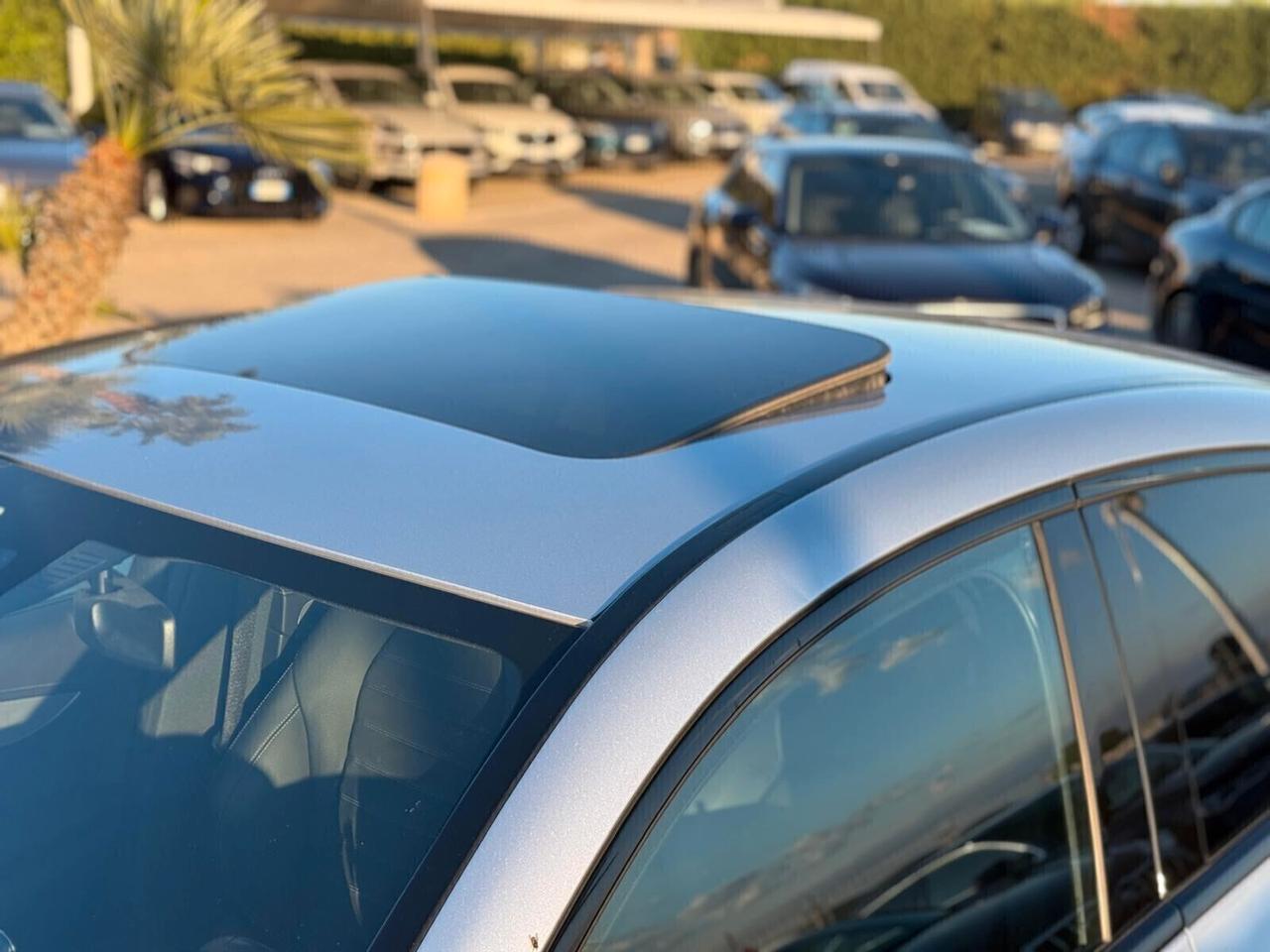 GLC Coupé 300 de 4Matic 306cv Premium AMG Tetto Pedane