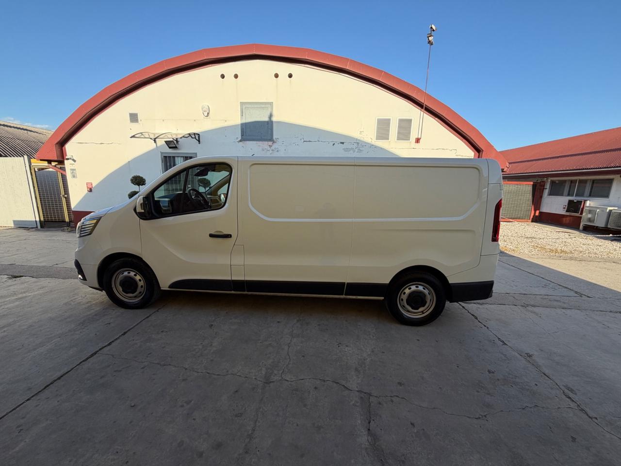Renault Trafic passo lungo 2.0d 150cv - 2024