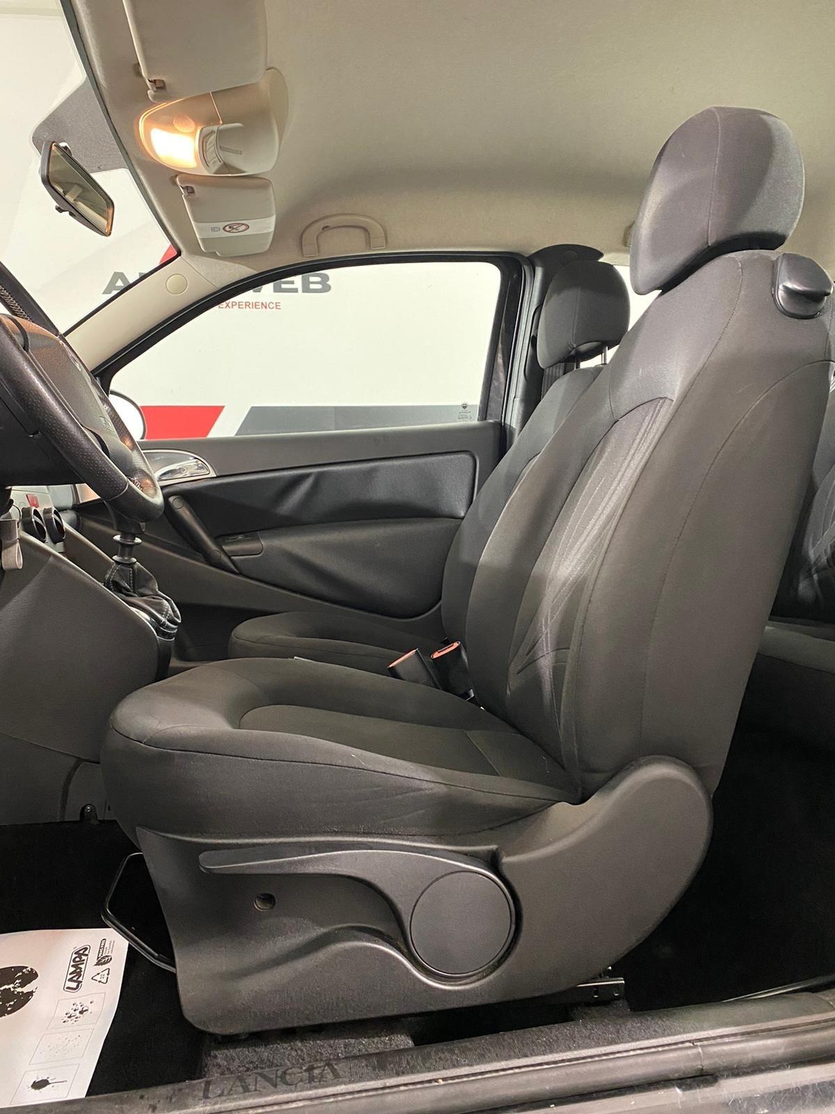 Lancia Ypsilon 1.2 69 CV A*NEOPATENTATI*
