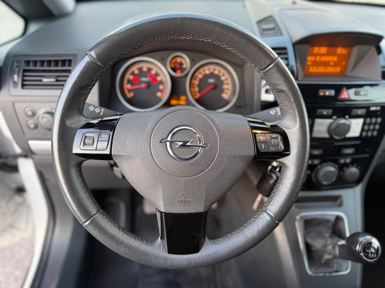 Opel Zafira 1.6 16V ecoM 150CV Turbo One