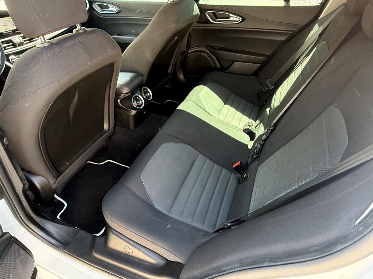 Alfa Romeo Giulia 2.2 Turbodiesel 150 CV AT8 Super