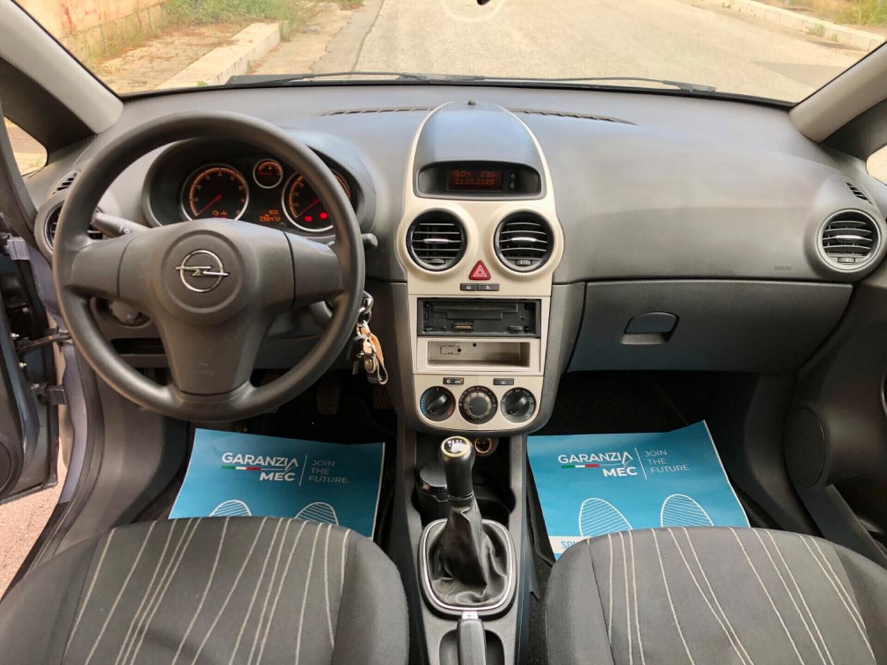 Opel Corsa 1.2 5 porte Club 80CV-2008