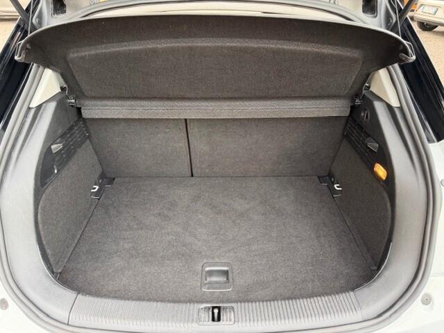 Audi A1 SPB 1.6 TDI S tronic S-Line