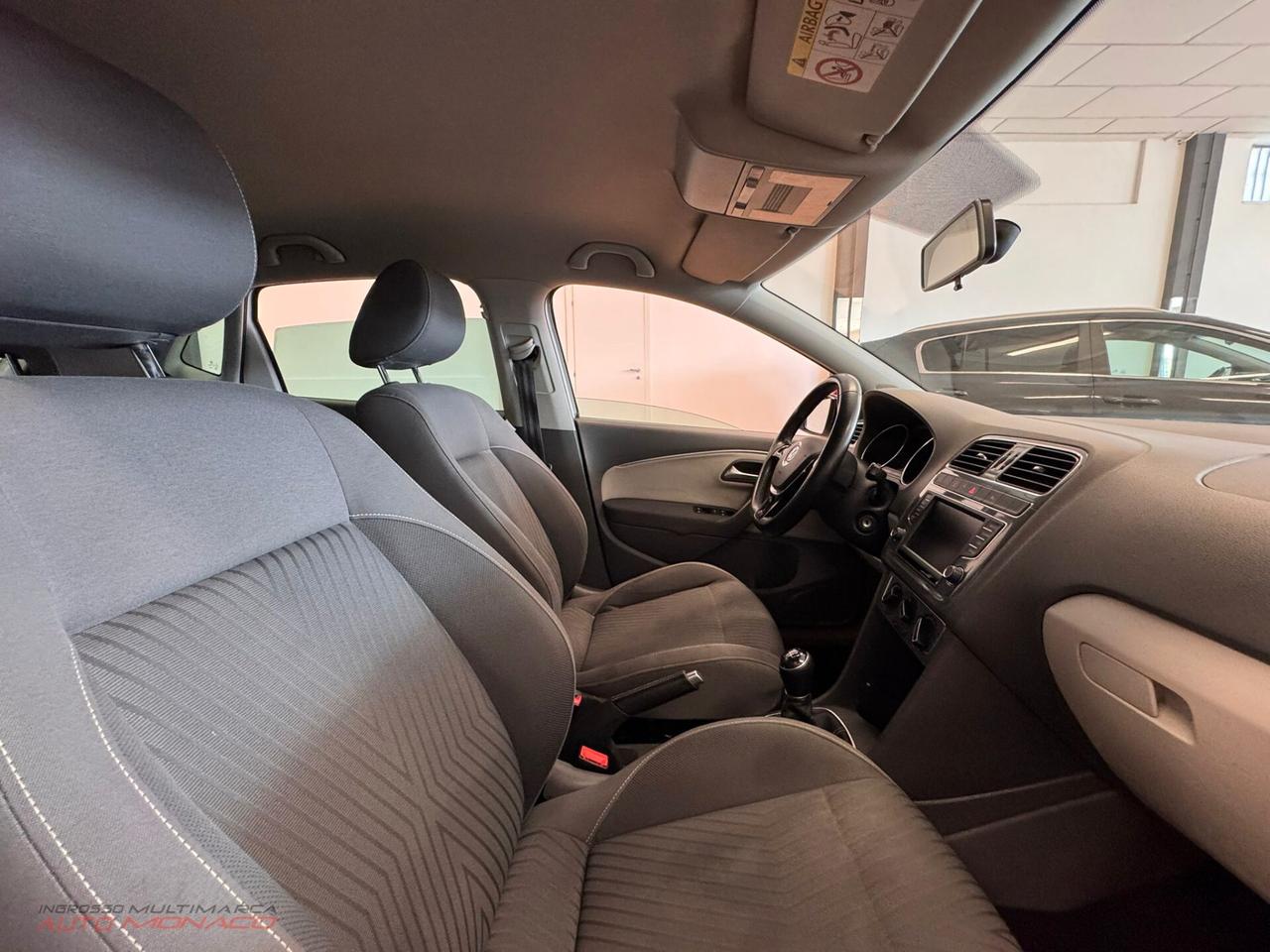 Volkswagen Polo 1.4 TDI 90cv - 2015