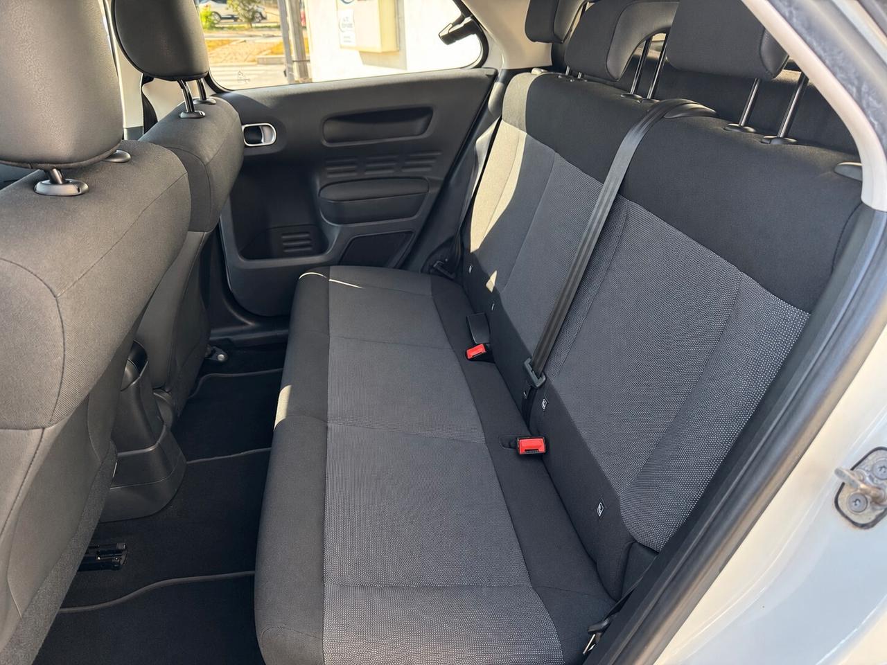 Citroen C4 Cactus BlueHDi 100 S&S Shine