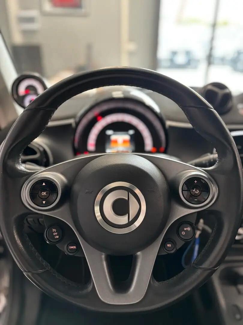 Smart ForTwo 70 1.0 Passion~UniPro~Km e Tagliandi Certificati~Promo Finanziamento~Pronta Consegna