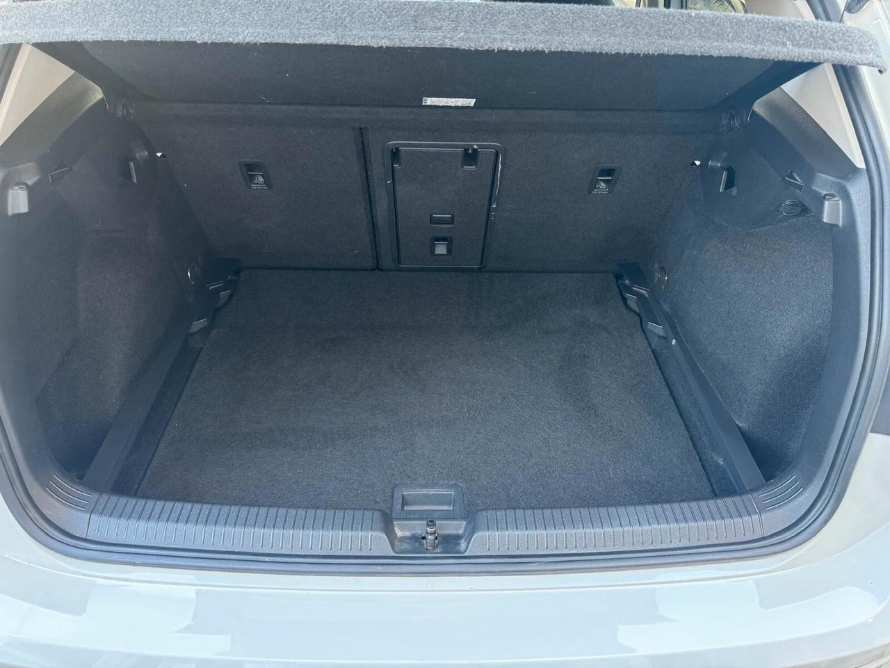 VW GOLF 8 1.5 eTSI 150cv EVO ACT DSG Style HYBRID