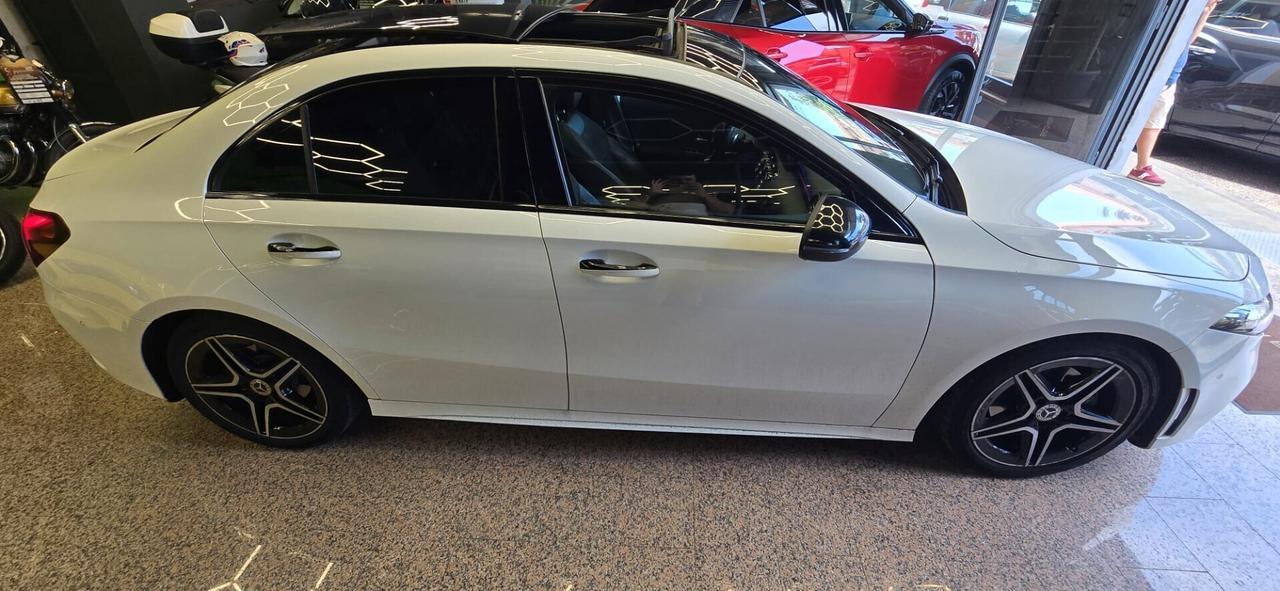 Mercedes-benz A 180 A 180 d Premium