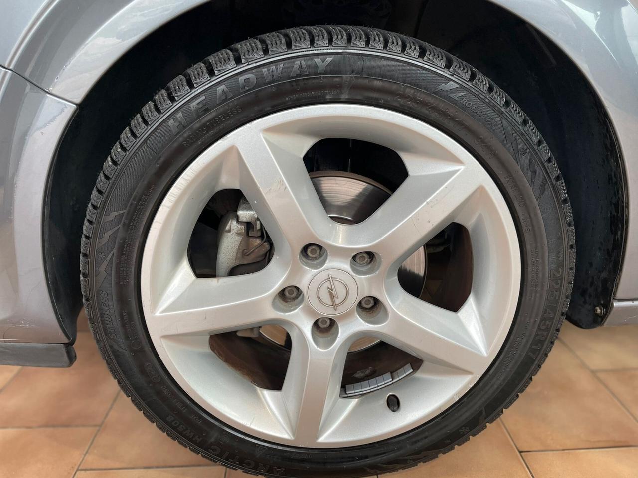 Opel Astra 1.7 cdti Cosmo 101cv
