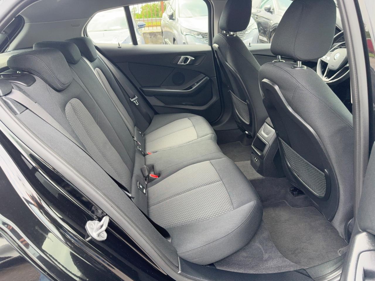 Bmw 116 5p. Business Advantage
