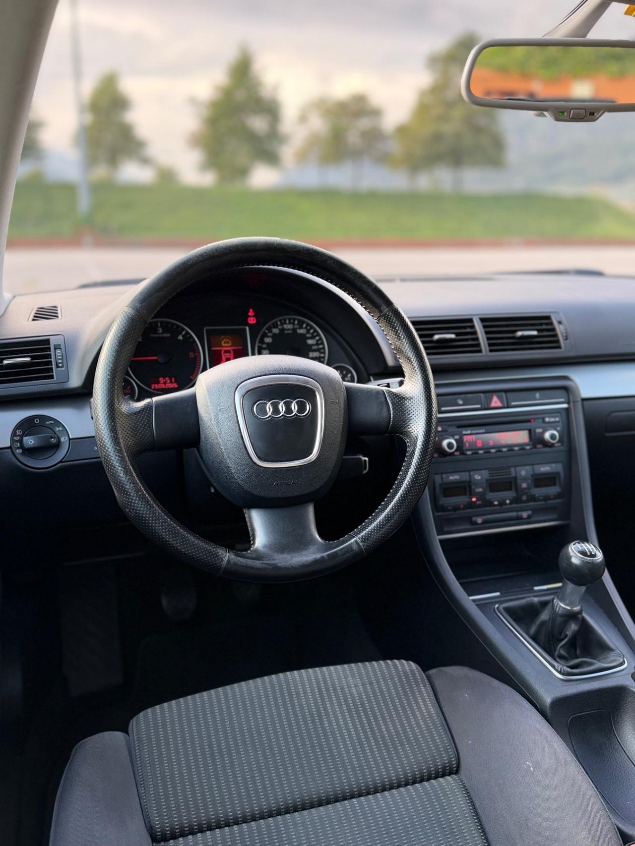 Audi A4 2.0 TDI 170cv S-Line
