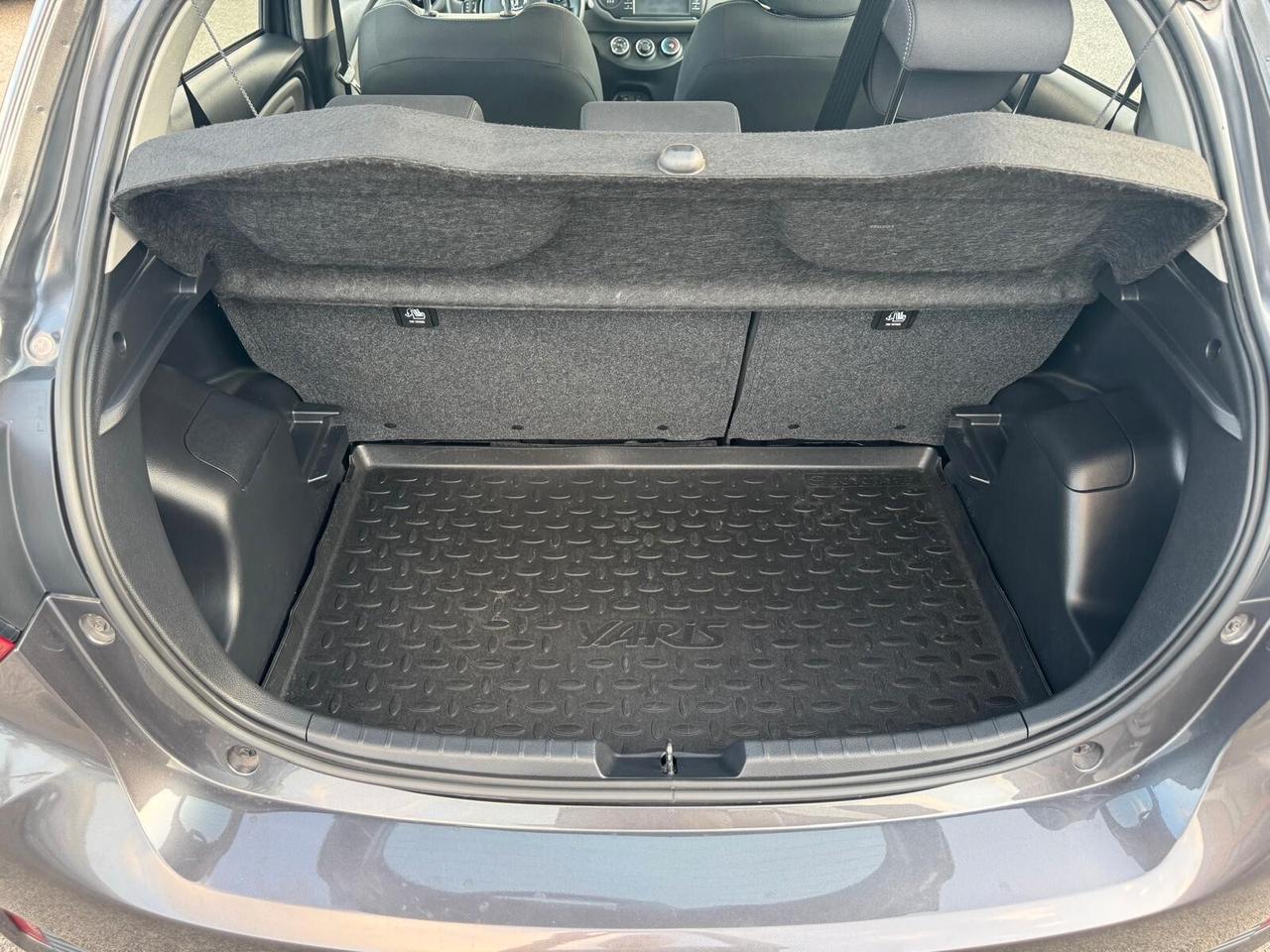 Toyota Yaris 1.0 BENZ 72CV 5P ACTIVE FULL OPTIONAL 2019
