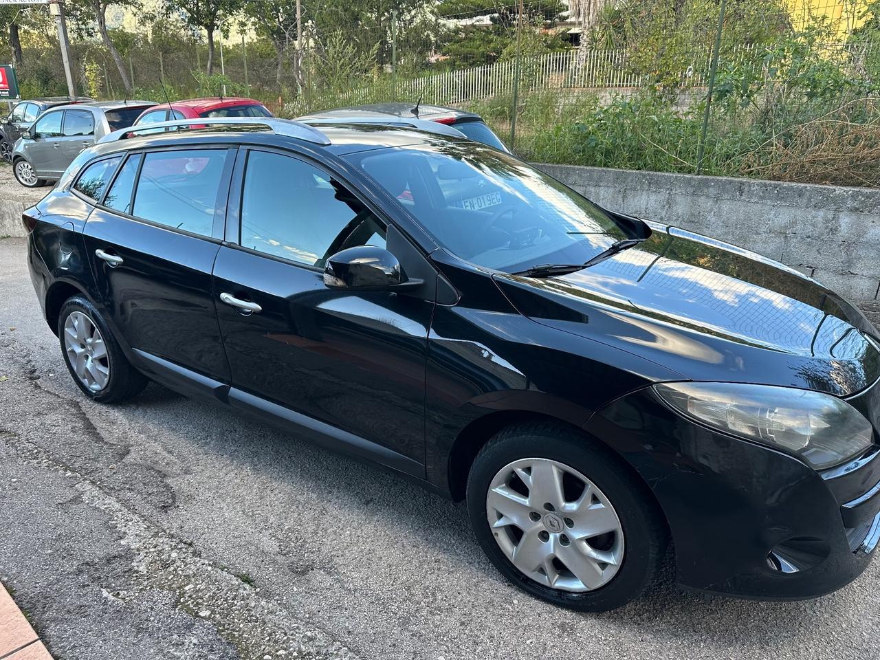 Renault Megane Mégane C-C 1.5 dCi 110CV