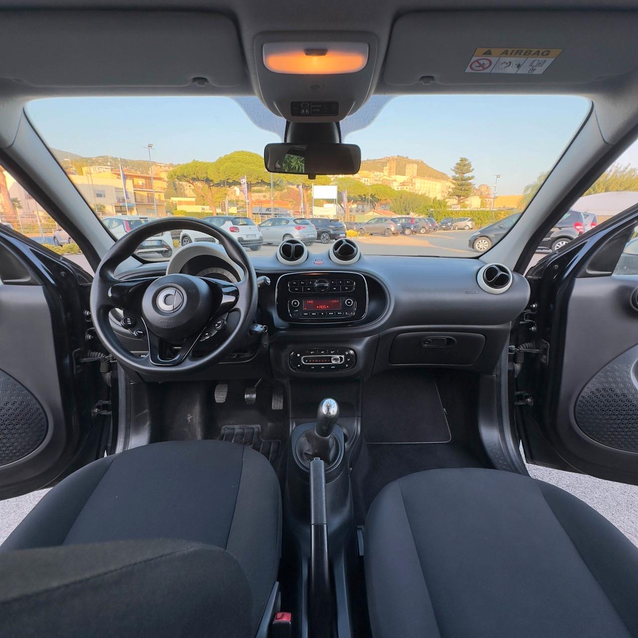 Smart ForFour Youngster