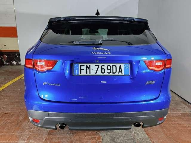 Jaguar F-Pace 2.0d Portfolio AWD 240cv Auto Navi + Camera