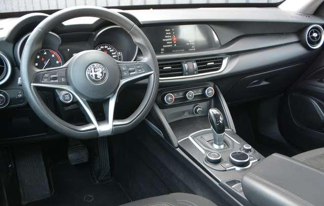 Alfa Romeo Stelvio 2.2 t Business Q4 210cv auto