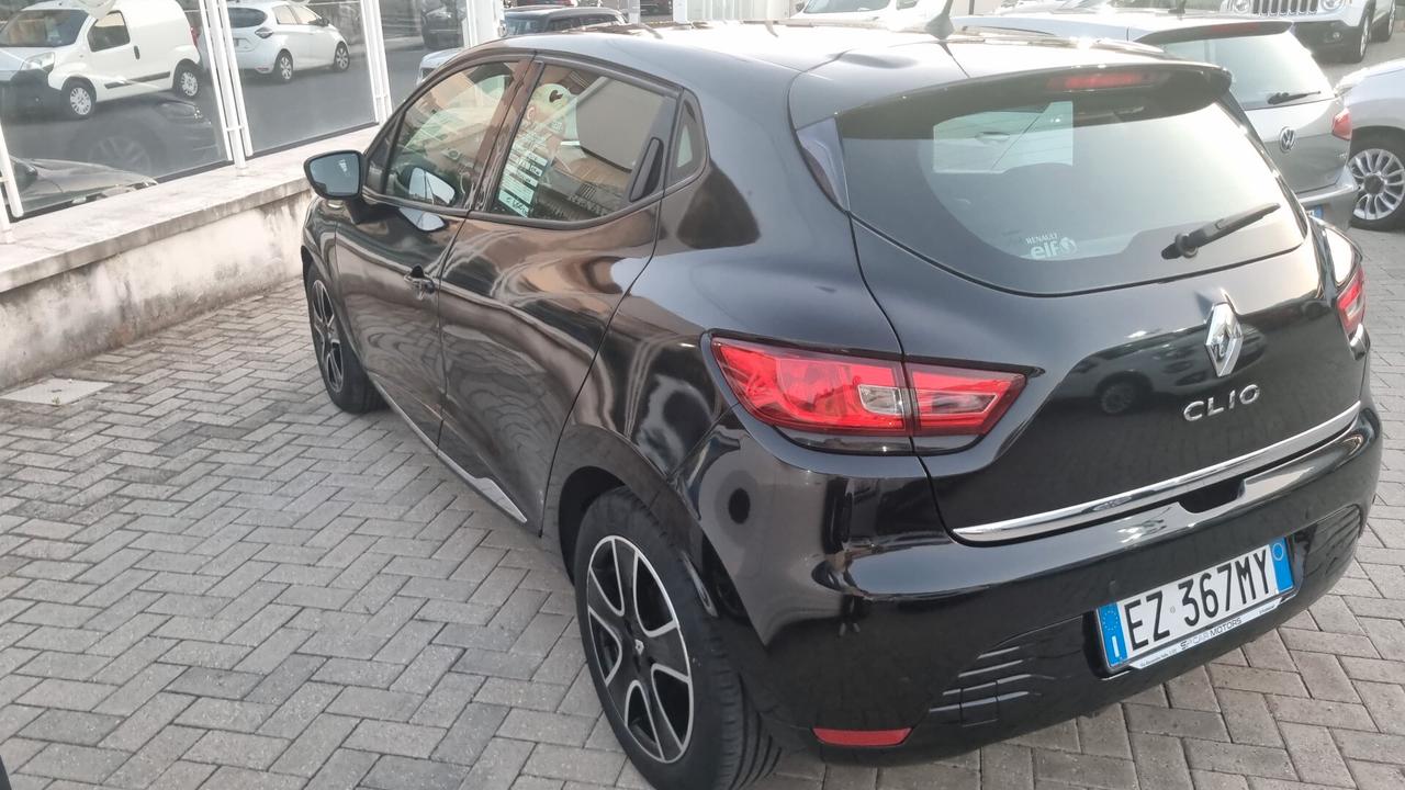 Renault Clio 1.2 75CV 5 porte Wave