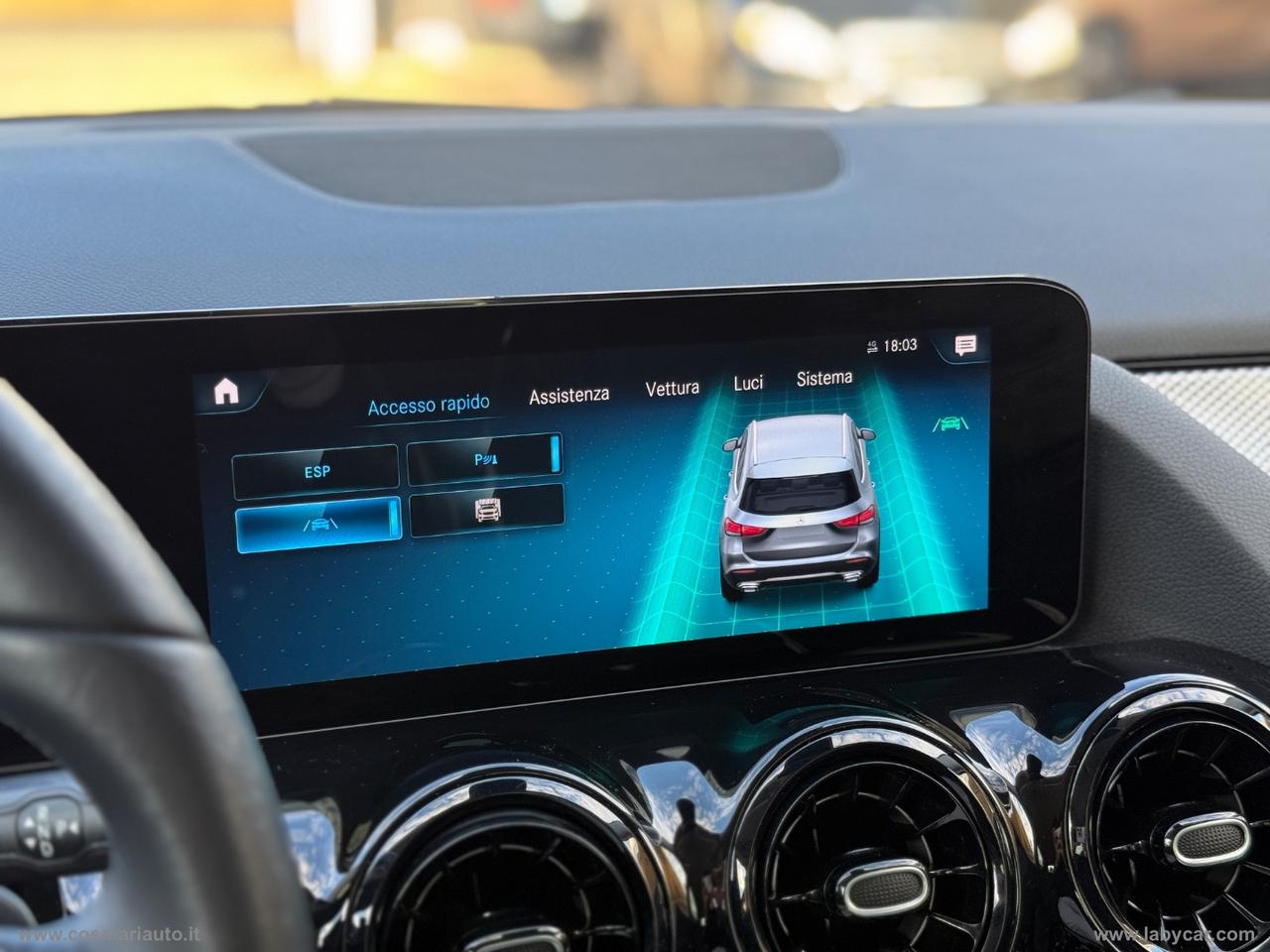 MERCEDES-BENZ GLA 200 d Automatic Business