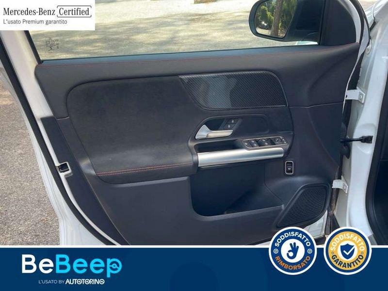 Mercedes-Benz GLA 200 D PREMIUM AUTO