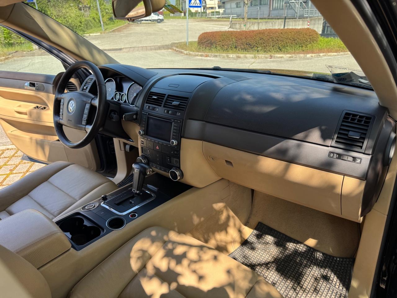 Volkswagen Touareg 3.0 V6 TDI DPF Exclusive