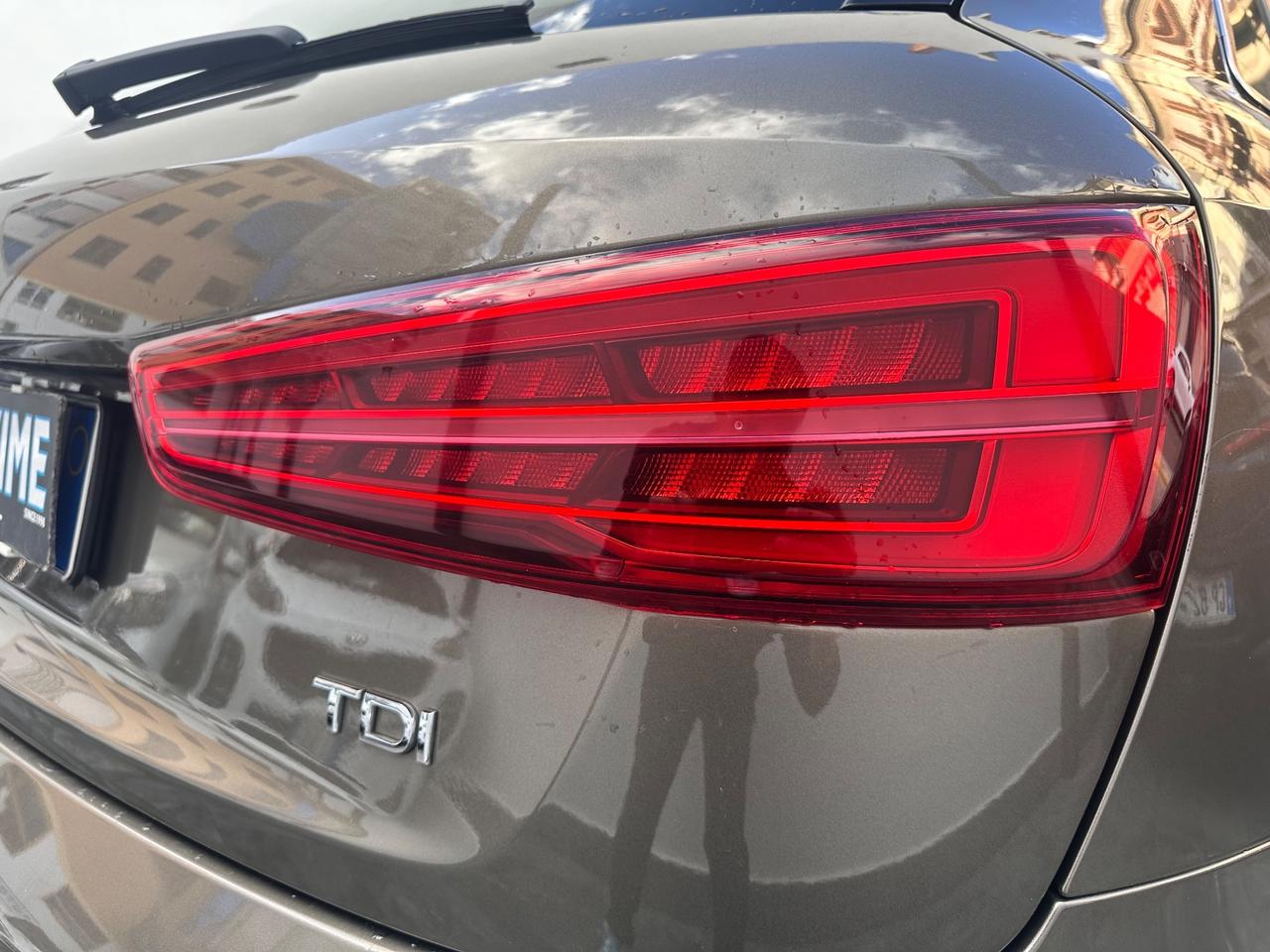 Audi Q3 2.0 TDI 120 CV Design