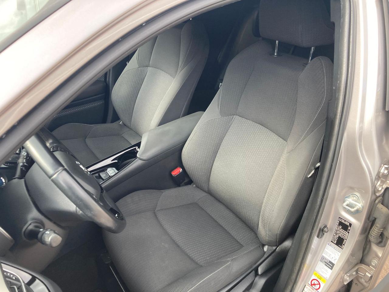 Toyota C-HR 1.8 Hybrid E-CVT Style