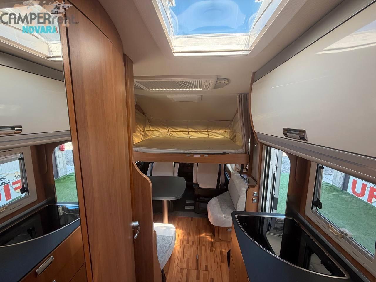 Laika ECOVIP 610 MOTORHOME LETTO MATRIMONIALE 6.80 MT
