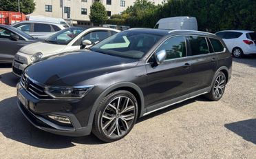 Volkswagen Passat Variant 2.0 TDI SCR 200 CV 4MOTION DSG Executive