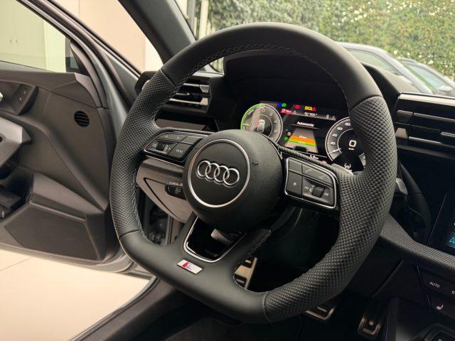 AUDI A3 allstreet TFSI e 150 kW S tronic Identity Contrast