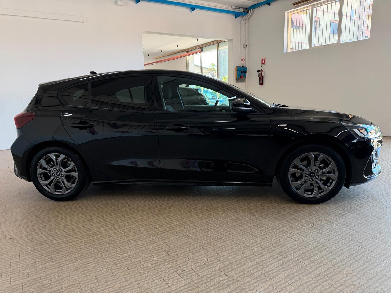 Ford Focus 1.0 Hybrid 155 CV Powershift 5p. ST-Line 2025 Automatic