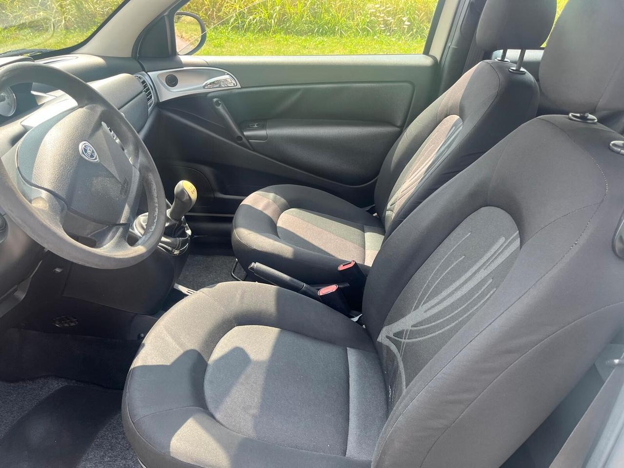 Lancia Ypsilon 1.3 MJT 75 CV