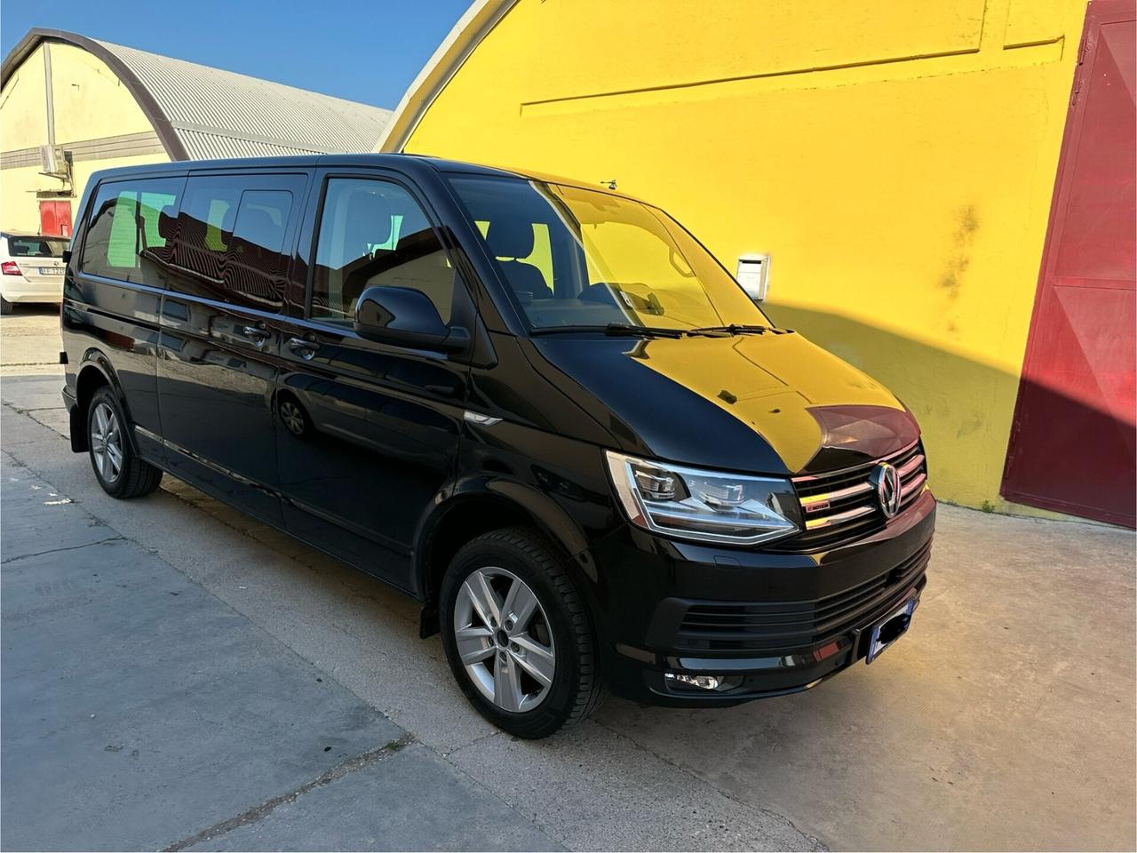 VW Caravelle 2.0TDI 150CV DSG 4x4 Passo Lungo