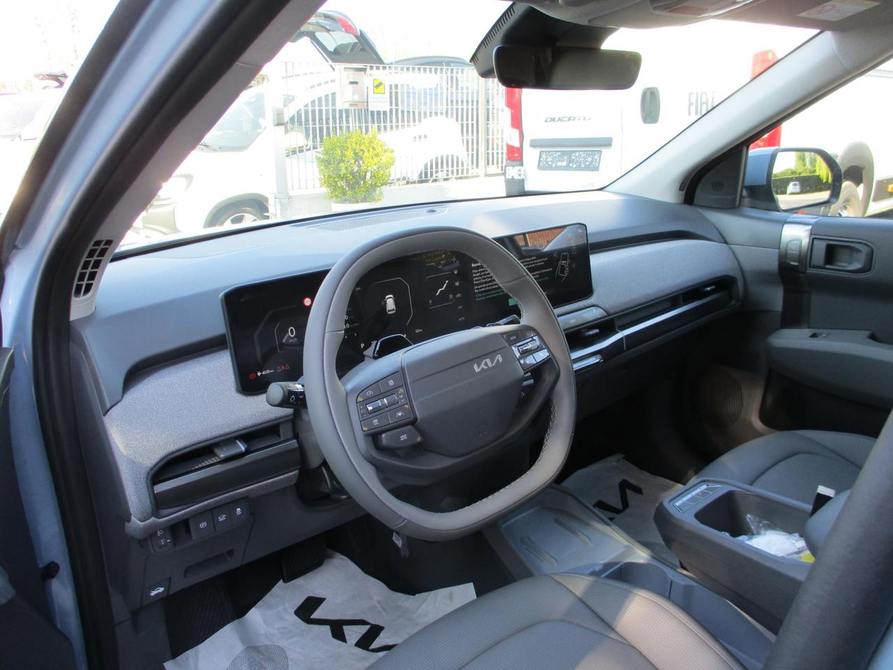 Kia EV3 81,4 kWh Earth - PRONTA CONSEGNA