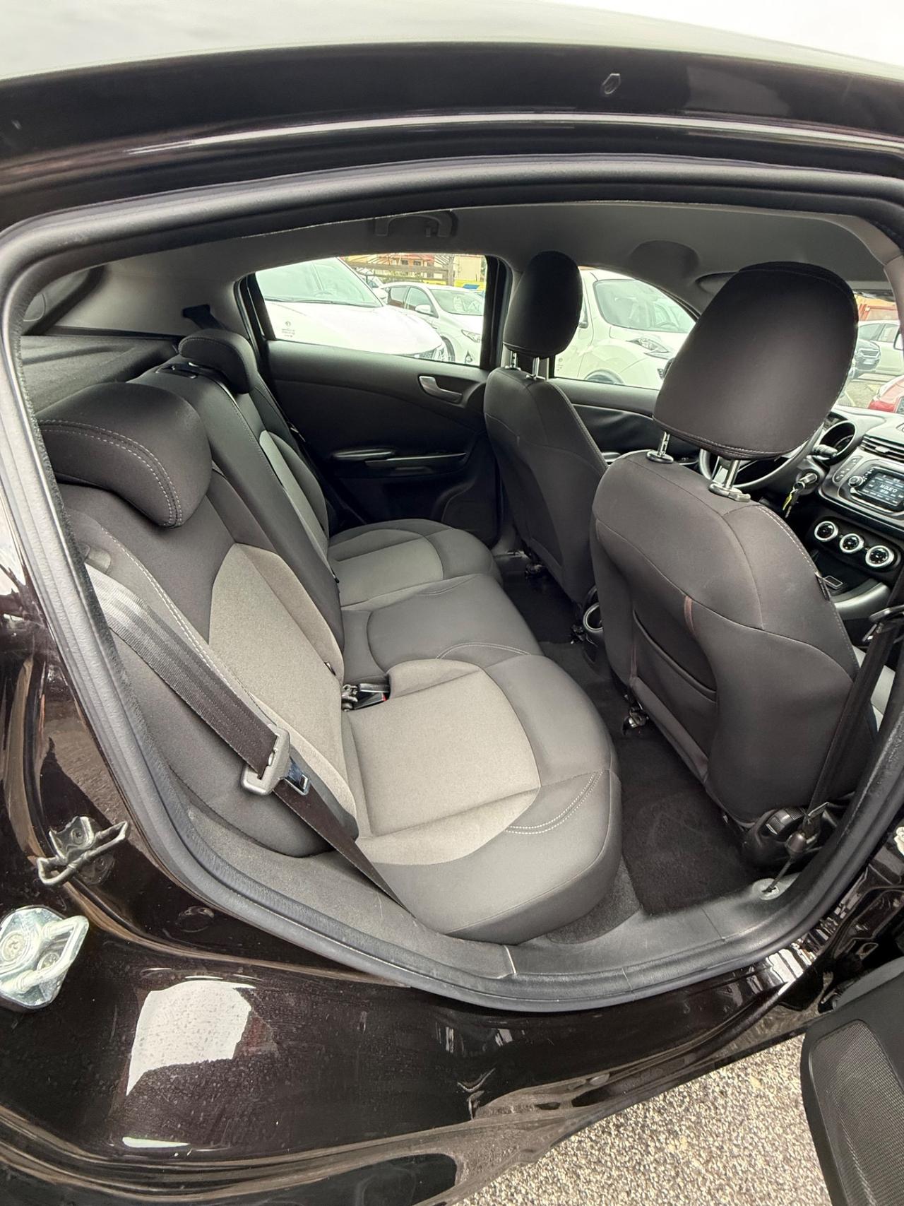 Giulietta 1.6 JTDm -120cv-unipro-rate-E6