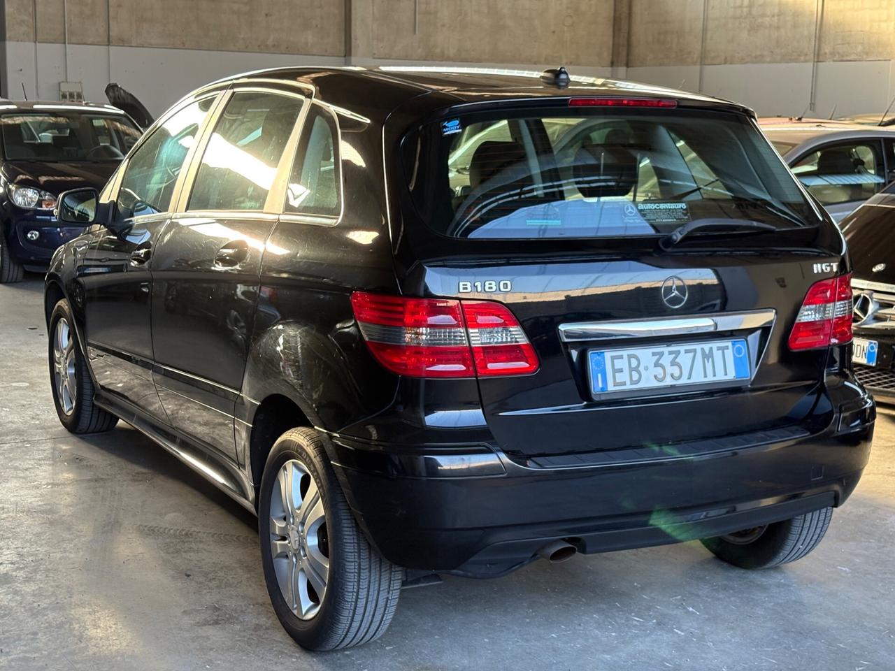 Mercedes-benz B 180 NGT BlueEFFICIENCY Premium